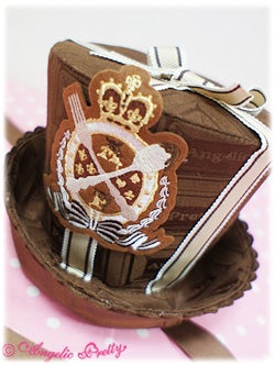 Royal Chocolate Mini Hat by Angelic Pretty