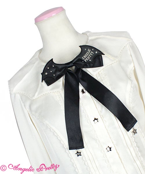 Angelic Bat Blouse (2018) by Angelic Pretty