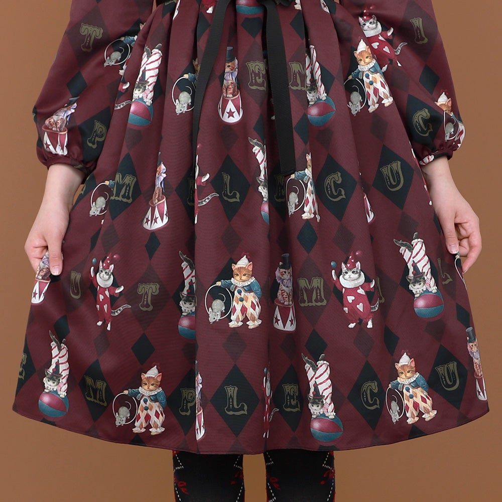 ン*こ様 Emily Temple cute Circus Cat ワンピース CIRCUS CATS OP by Emily Temple Cute