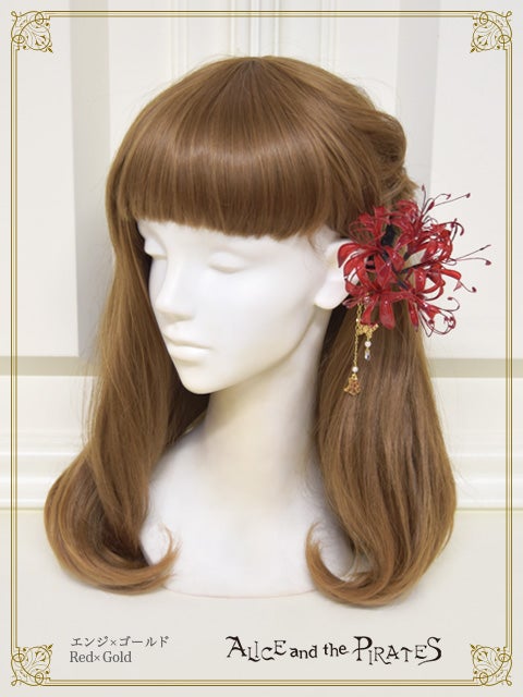 Spider Lily Clip by Alice and the Pirates