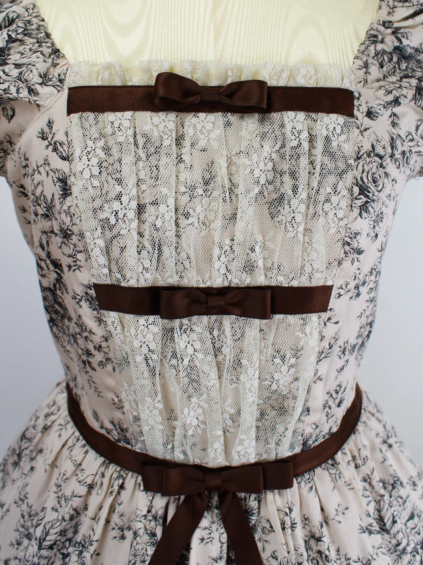 Toile de Rococo Bouquet Tiered Long OP by Victorian Maiden