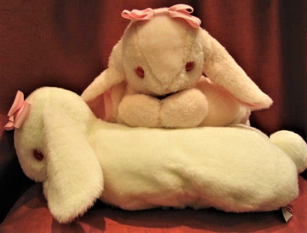 Milk-chan Tissue Case by Baby, the Stars Shine Bright