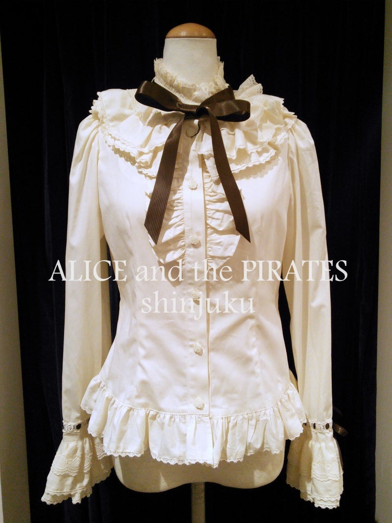 Rose Garden Memories Blouse by Alice and the Pirates