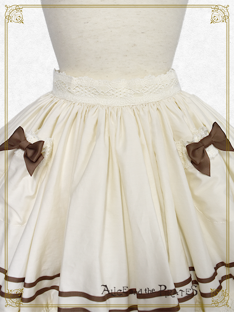 Alice and the Alphabet Labyrinth Lawn Frill Apron by Alice and the