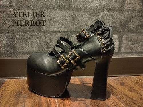 アトリエピエロ　ANTIQUE GOLDFRAME PUMPS Antique Gold Frame Pumps by Atelier Pierrot
