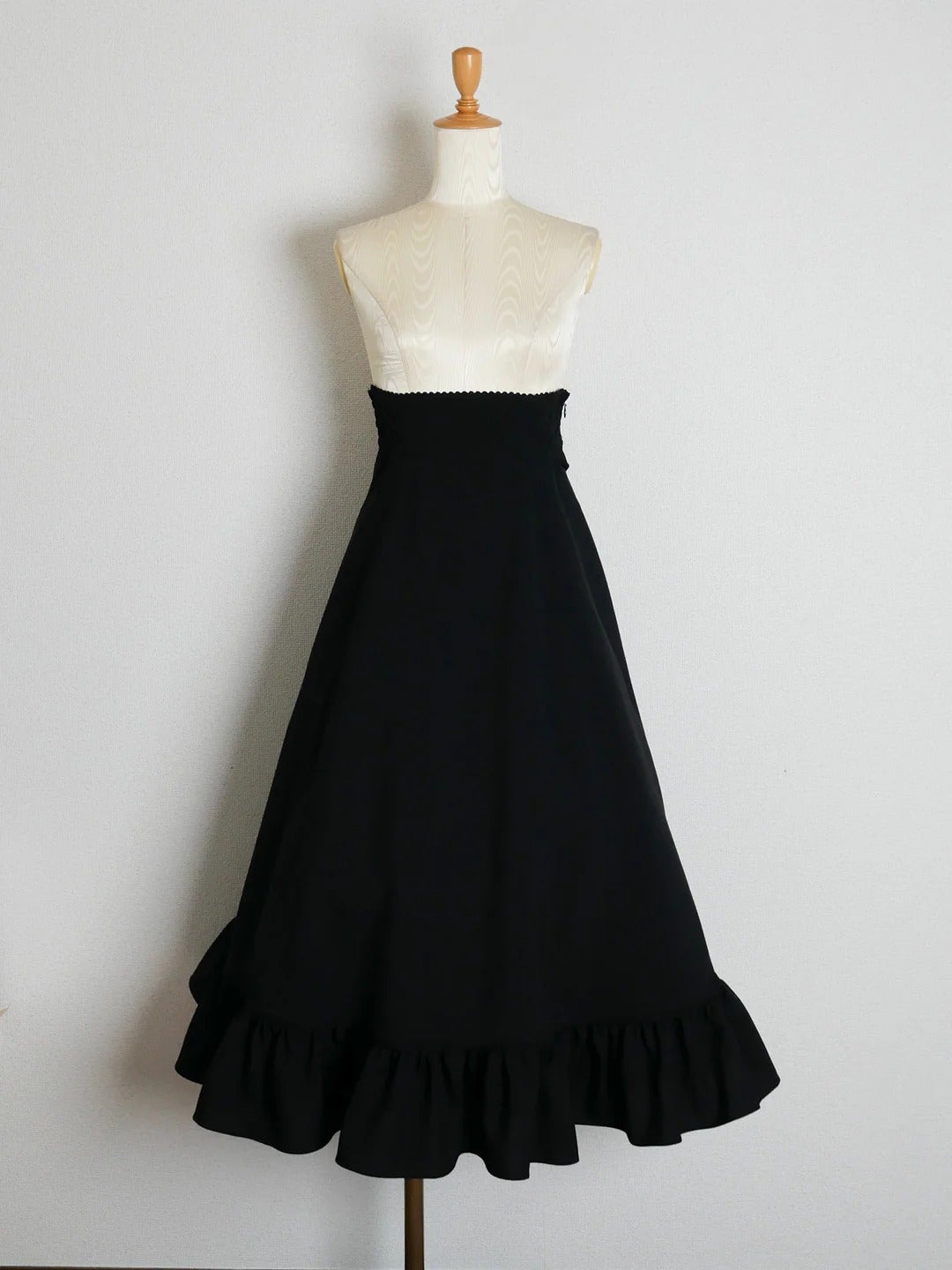 Knights Never Ruffle Ribbon Skirt by Victorian Maiden
