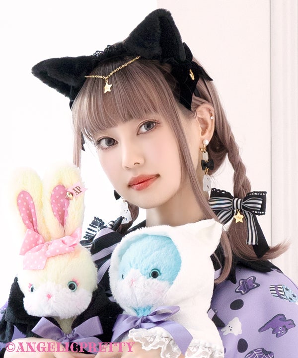 Milk Cat Headband (2022) by Angelic Pretty