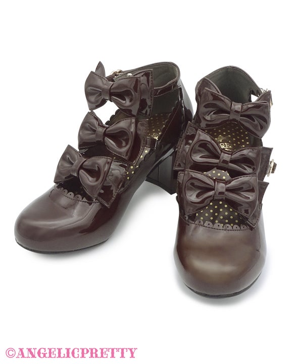 Enamel Chelsea Ribbon Shoes (2021) by Angelic Pretty