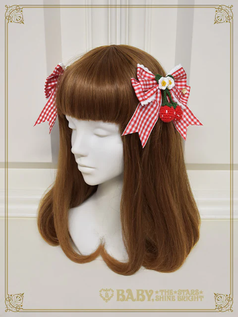Swinging Strawberry's Happy Berry Present Gingham Ribbon Clip