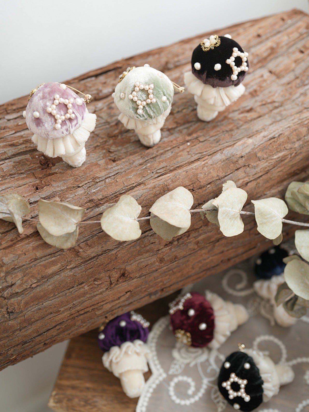 Hoshibako Works ~ Witch's Garden Mushroom Brooch by Chinese Indie