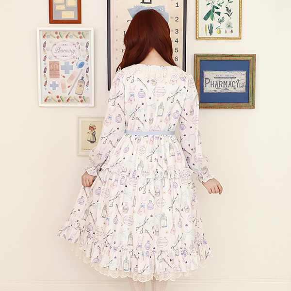 M's Pharmacy OP by Melody BasKet