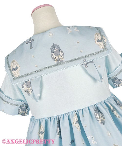 Dream Cat Go Round Cutsew OP by Angelic Pretty