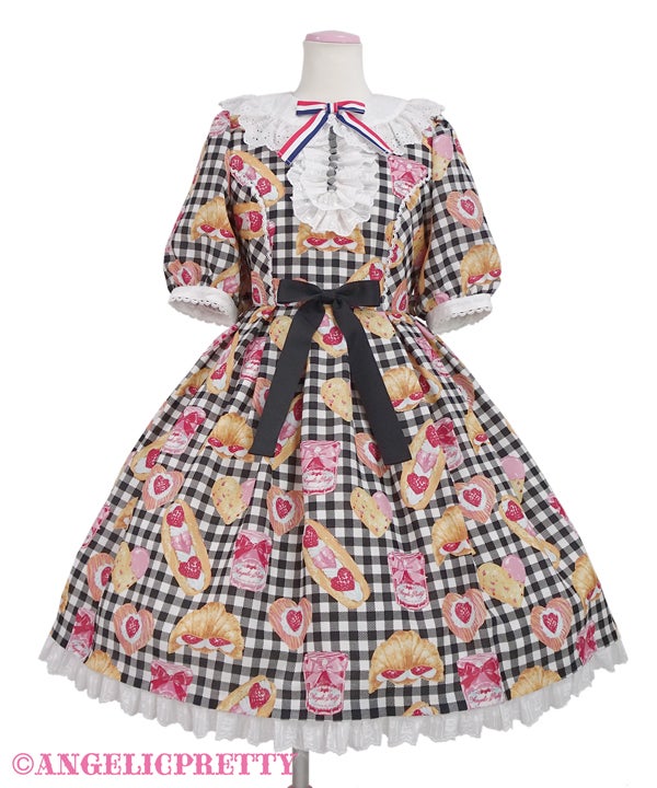 Strawberry Bread Bakery OP by Angelic Pretty
