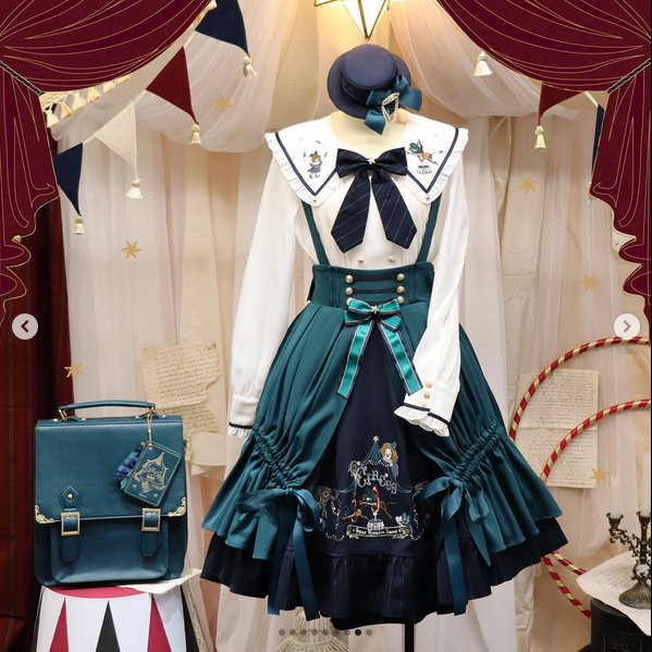 Amavel ~ Mysterious Night CIRCUS Satchel Bag by Offbrand