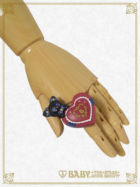 BABY,THE STARS ねこくみゃちゃんのプレゼントボックスリング Neko Kumya's Gift Box Ring by Baby, the Stars Shine Bright