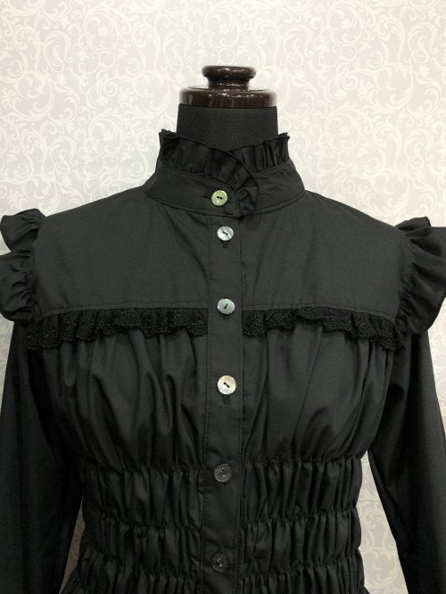 ATELIER PIERROT　スクエアシャーリングブラウス Square Shirring Blouse by Atelier Pierrot