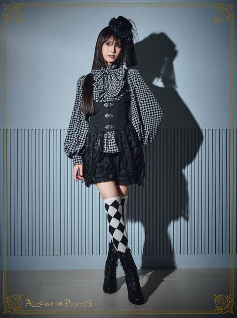 Labyrinth of Diamonds Blouse by Alice and the Pirates