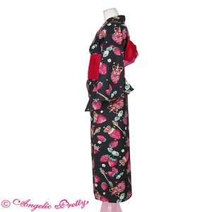 Royal Crown Berry Yukata Set by Angelic Pretty
