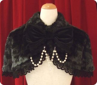 BABY,THE〜　ロゴファーケープ Baby Logo Fur Cape by Baby, the Stars Shine Bright