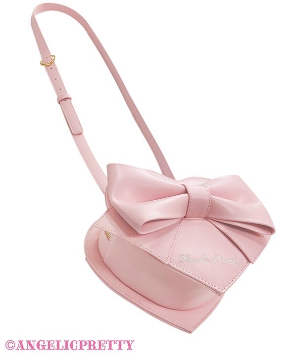 POP DECO Heart Pochette by Angelic Pretty