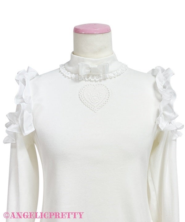 Frill Heart Turtleneck Cutsew by Angelic Pretty