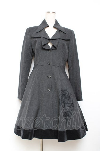 Cross Frame Print Coat by Moi-même-Moitié