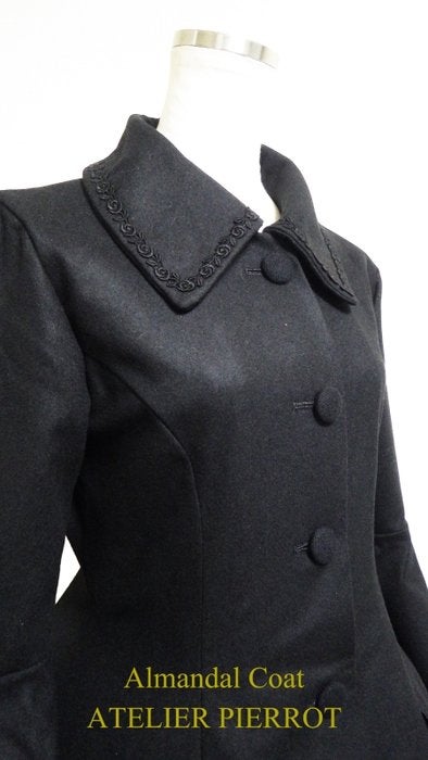 Almandal Coat by Atelier Pierrot