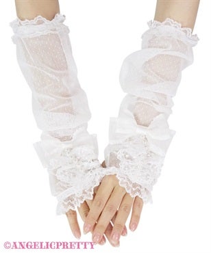 Elegant Pearl Arm Warmers by Angelic Pretty