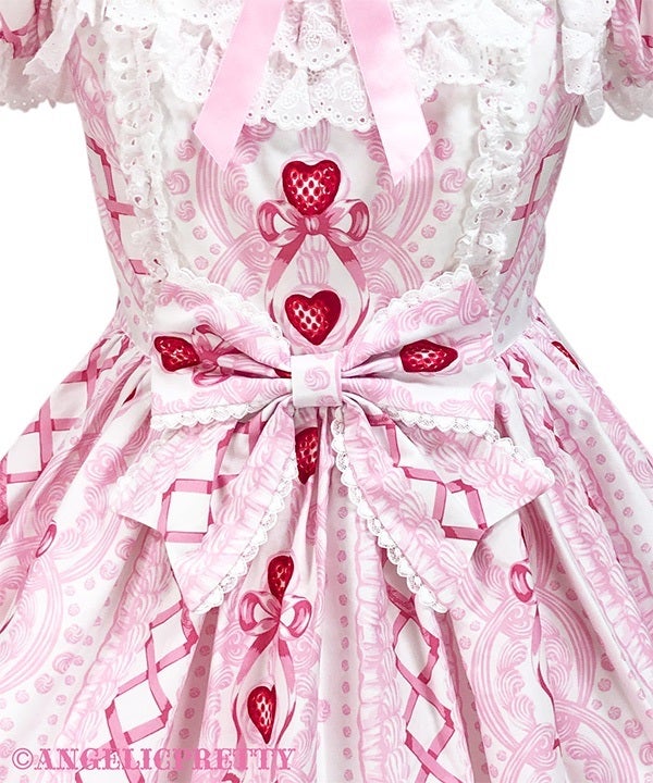 Decoration Strawberry OP by Angelic Pretty