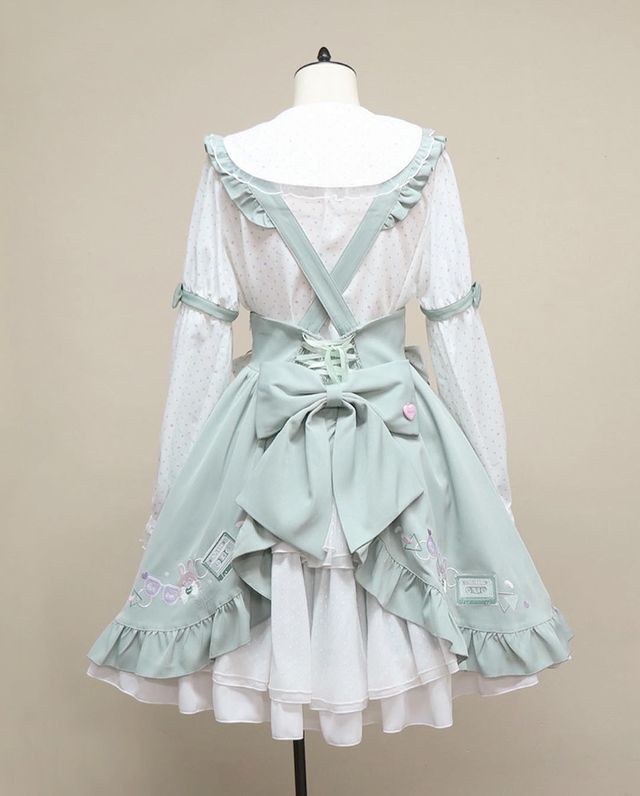 Amavel ~ Fancy POP Daydream Layered Skirt by Offbrand