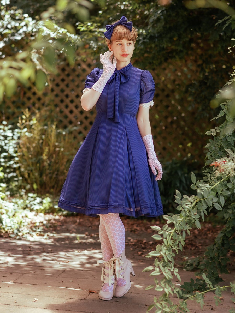【新品タグ付き】Victorian maiden セーラーカラーストライプドレス Sheer Stripe Ribbon Tie Dress (2022) by Victorian Maiden