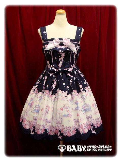 Unico ♥ in Bloomland柄スカラップジャンパースカート a713ccfc-79b9-53c0-8299-