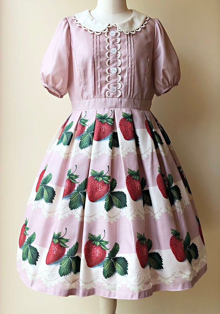 Antique Lace Strawberry OP by Leur Getter