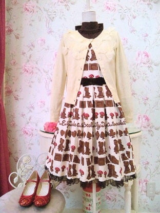 Bear Chocolate Print Ribbon Belt Sleeveless OP by Emily Temple Cute