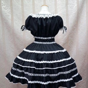 Moonrise Theater ~ Tiny Rose OP by Indie Brand