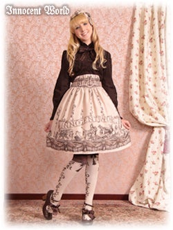 Story of Queen and Angels Skirt by Innocent World
