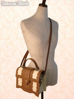 Innocent World クロスモチーフ サッチェルバッグ Lace Scallop Treasure Box Pochette by Innocent World