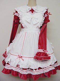OP with Scallop Heart Apron by Angelic Pretty