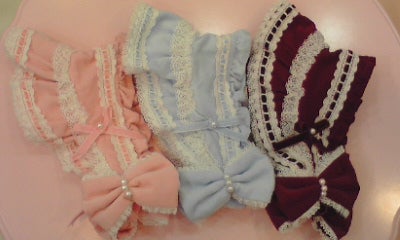 Velveteen Princess Half Bonnet by Angelic Pretty