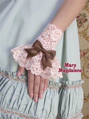 Short Lace Cuffs With Ribbon (2012) by Mary Magdalene