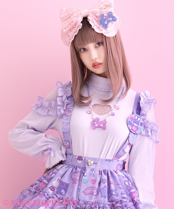 Lacy Heart Turtleneck Cutsew by Angelic Pretty