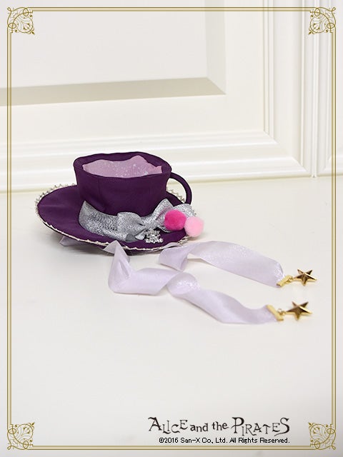 Twin Stars' Teacup Mini Hat by Alice and the Pirates