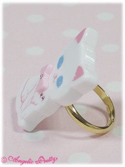 Whimsical Vanilla-chan Ring by Angelic Pretty