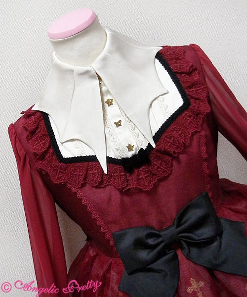 Horror Garden OP by Angelic Pretty