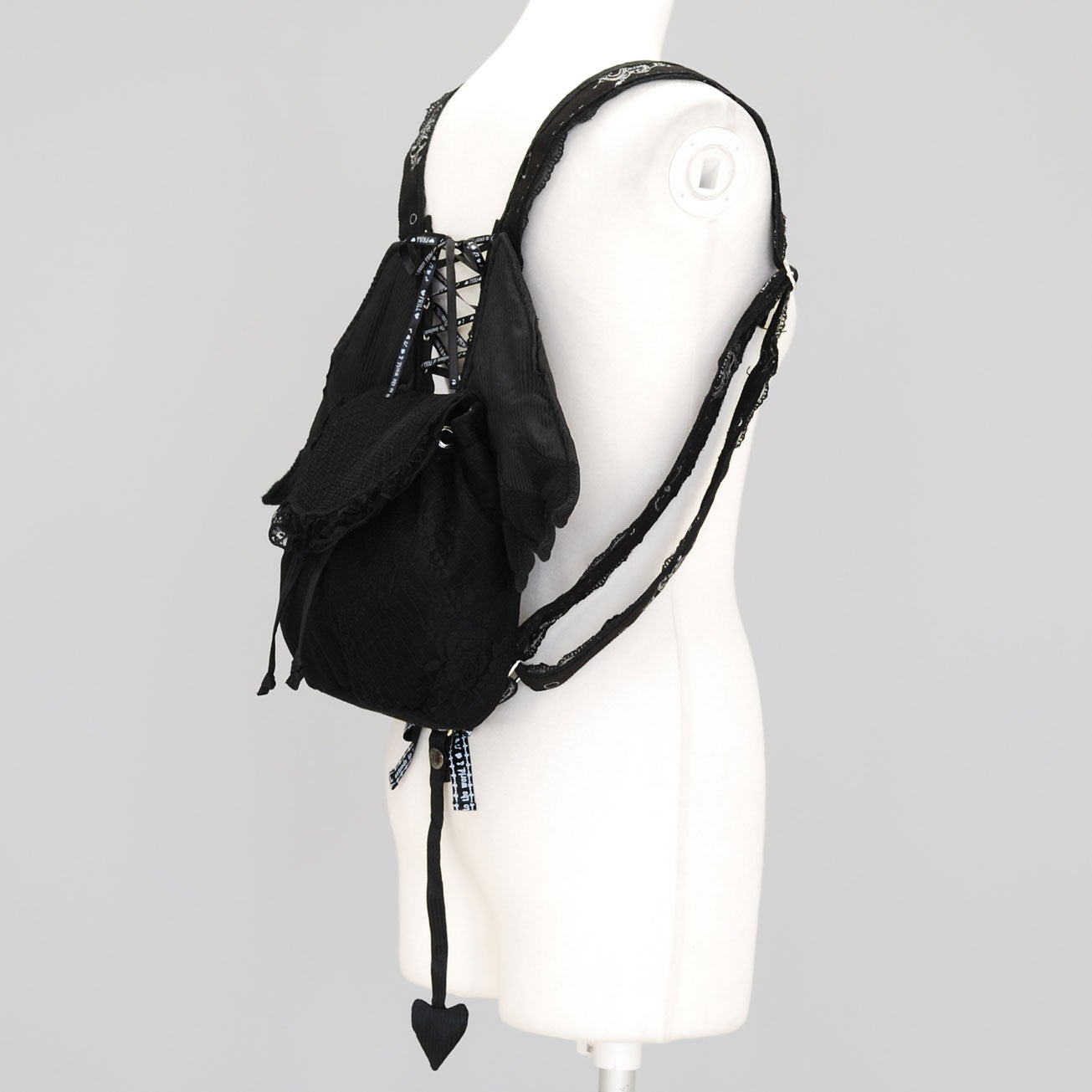 FRILL Angel Wings Rucksack (2011) by h.NAOTO