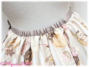 Melty Cream Doughnut Skirt by Angelic Pretty