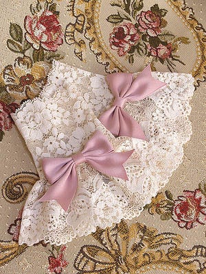 Short Lace Cuffs With Ribbon (2012) by Mary Magdalene