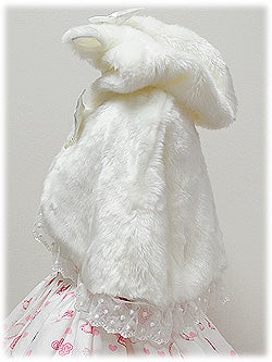 Milky-chan the Fawn Fur Cape by Angelic Pretty