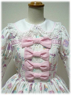 Toy Parade OP by Angelic Pretty