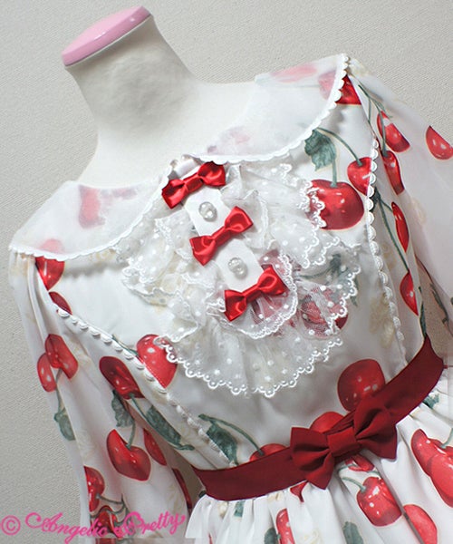 Angelic Pretty creamy cherry ワンピース チェリー柄 Creamy Cherry OP by Angelic Pretty